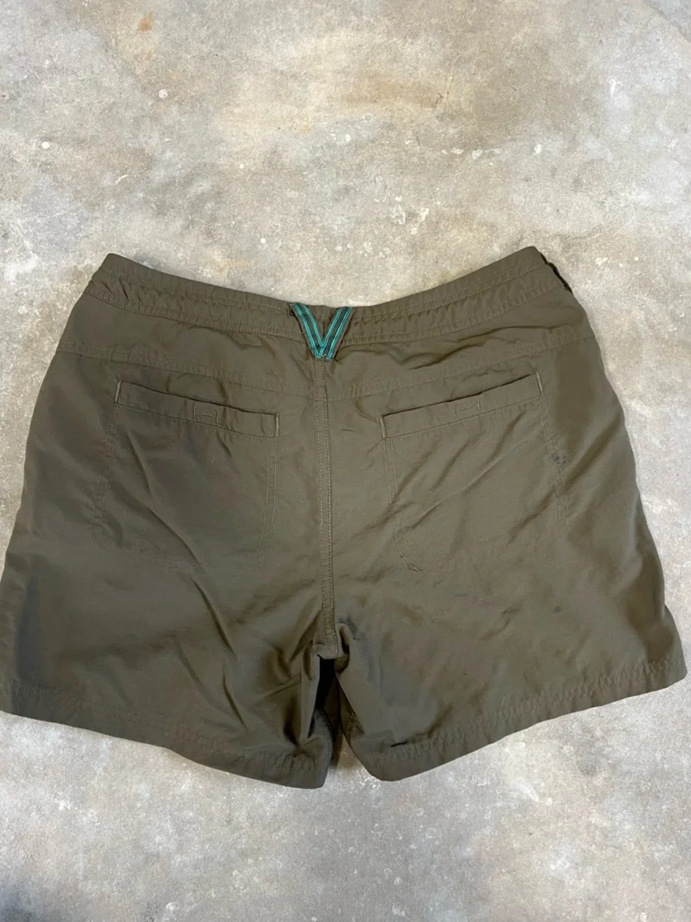 The North Face Shorts - Picture 2 of 5